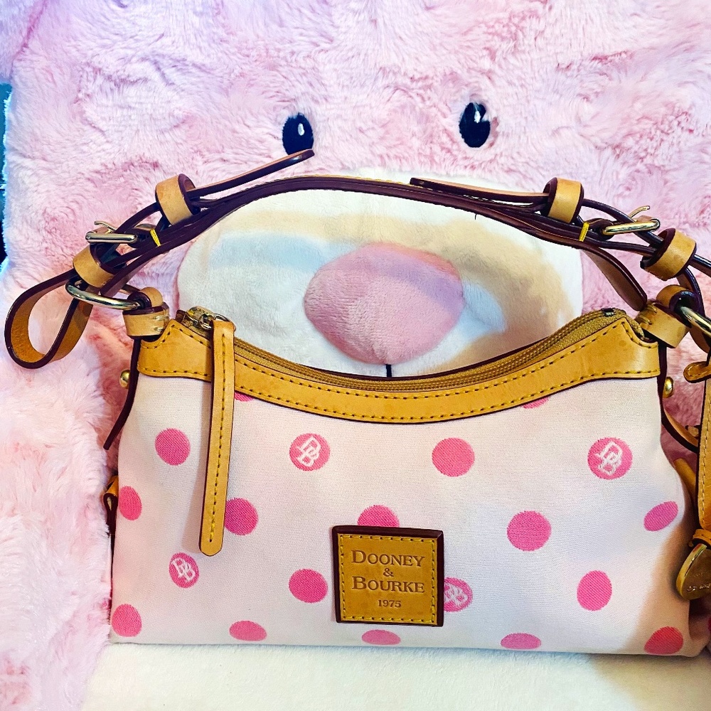 Dooney & Bourke Shoulder /Hand Bag